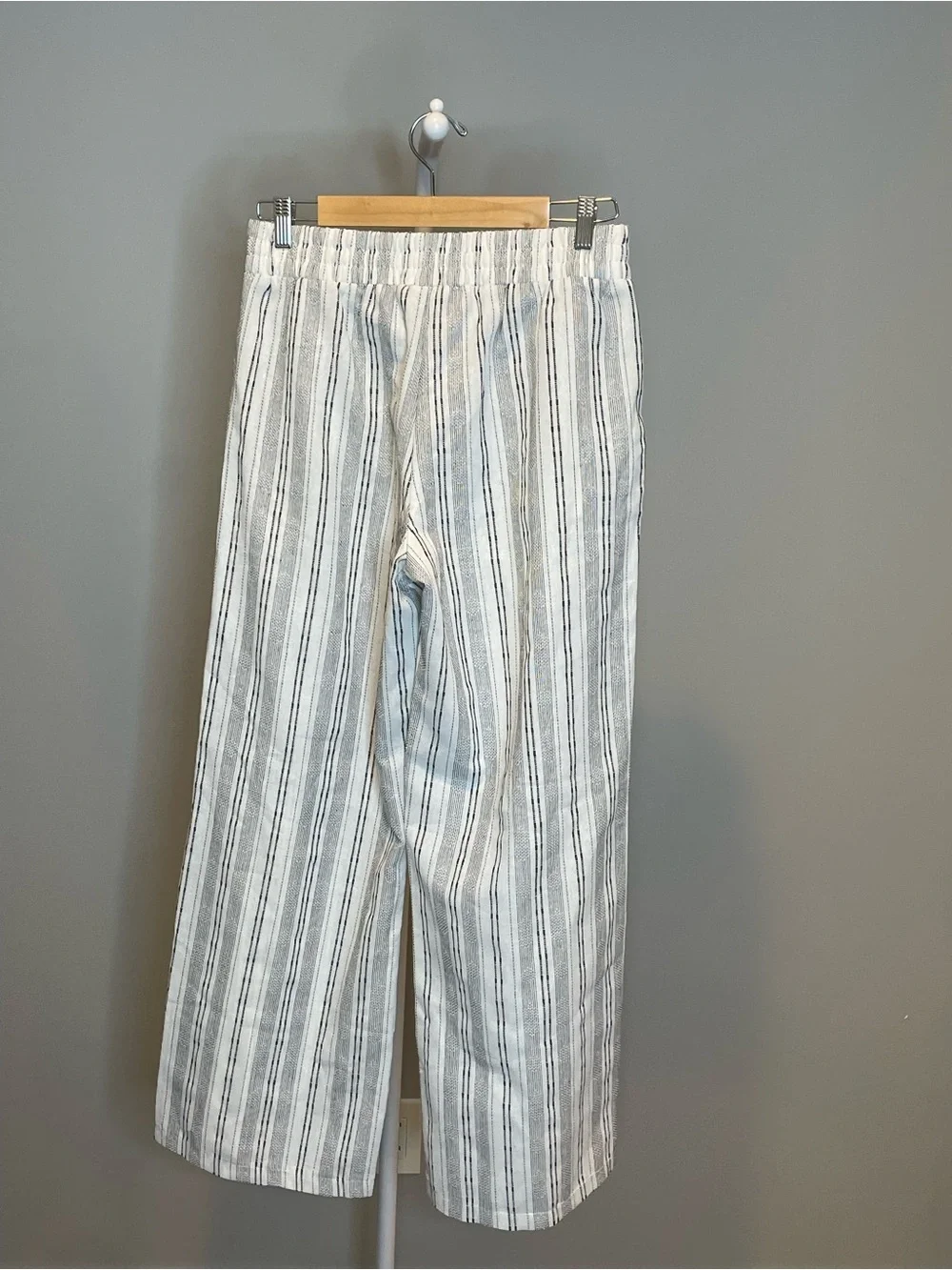 Sienna Sky 97% Cotton Lightweight Black/White Stripe Drawstring Wide-Leg Pants